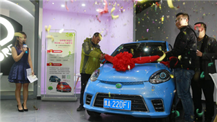 “同呼吸，共命運，我們要為空氣做點事”一步用車航海路店盛大開業(yè)