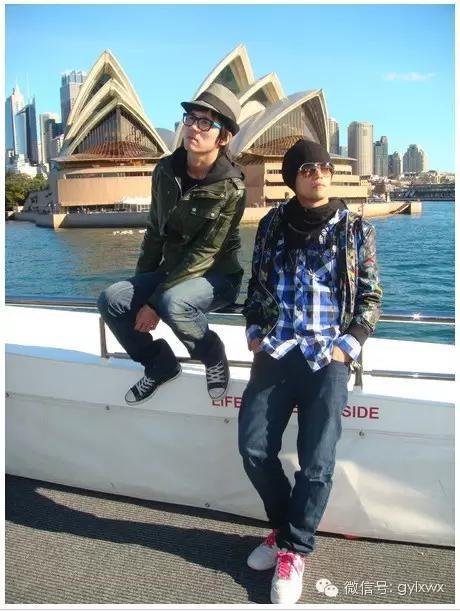 明星旅行糗事一籮筐 總有一個(gè)萌到你！