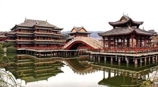 門(mén)票那么貴 沒(méi)法玩耍了！