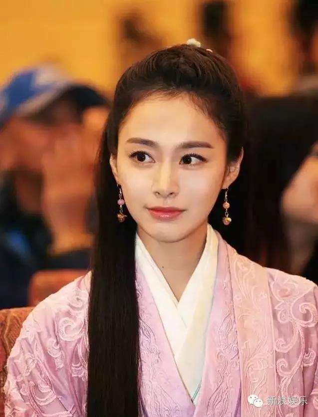 允兒招架不住古裝？韓國女星古裝LOOK一覽 誰贏了？