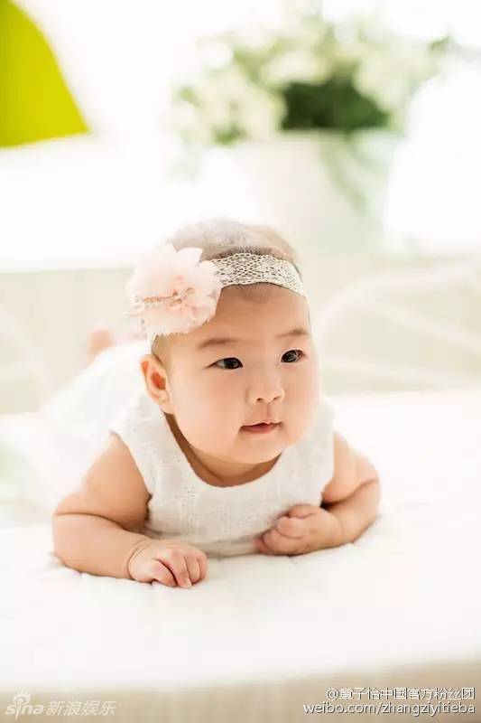 章子怡汪峰女兒成長照曝光 章子怡汪峰女兒成長照曝光