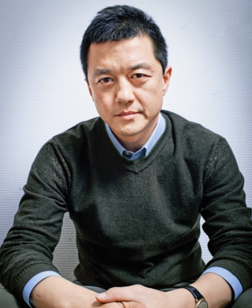 李亞鵬所辦藝術(shù)活動驚擾群鳥 李亞鵬所辦藝術(shù)活動驚擾群鳥