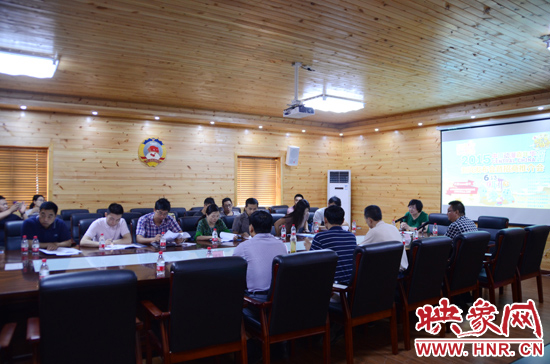 2015中原動(dòng)漫嘉年華6月13日將在“百匯地·動(dòng)漫谷”閃亮啟幕。