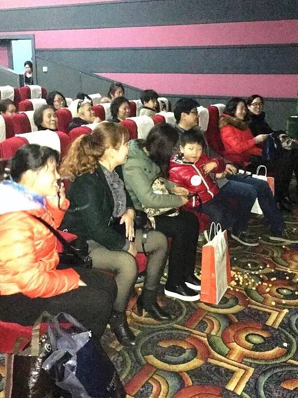 節(jié)日總是開(kāi)心的，媽媽寶寶永遠(yuǎn)是諸女神心中最愛(ài)！