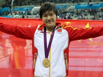 葉詩文女子200米混合泳奪金