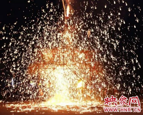 確山鐵花將登上萬眾矚目的春晚舞臺！