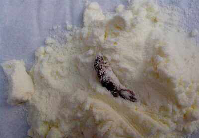 多美滋奶粉吃出蟑螂 售后揚言:你帶孩子找消協(xié) 多美滋奶粉吃出蟑螂 售后揚言:你帶孩子找消協(xié)