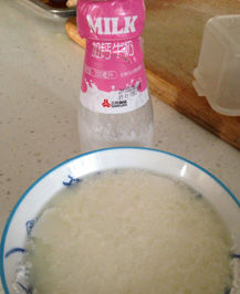 西城區(qū)張女士購(gòu)買(mǎi)的三元加鈣牛奶出現(xiàn)絮狀物 西城區(qū)張女士購(gòu)買(mǎi)的三元加鈣牛奶出現(xiàn)絮狀物