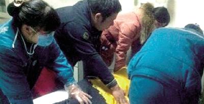 輕生女子終于獲救，目前情況穩(wěn)定。