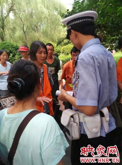 令人憤怒的是，這名老太太竟然報警說“她被環(huán)衛(wèi)工打了”