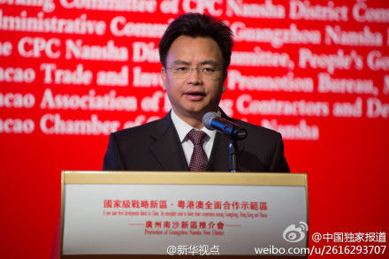 萬(wàn)慶良 萬(wàn)慶良