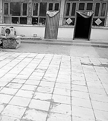 案發(fā)院落，血跡已被掩蓋。