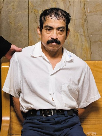 疑犯華雷斯已被控重罪謀殺。