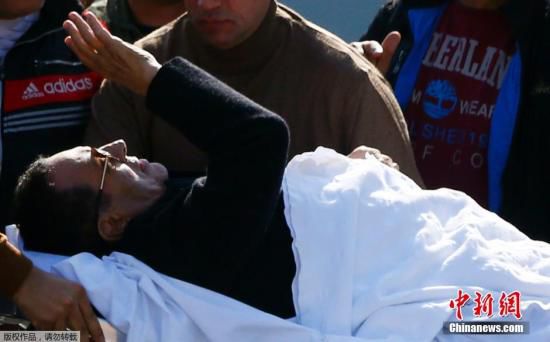 　埃及法院29日作出終審判決，裁決前總統(tǒng)穆巴拉克涉嫌謀殺示威者一案不成立，穆巴拉克將無(wú)罪釋放。圖為穆