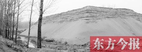 蔣西昌開(kāi)設(shè)的砂場(chǎng)經(jīng)營(yíng)多年，但至今未遭到過(guò)處罰