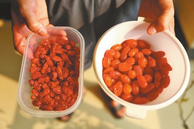 洛陽市民高價(jià)買回“枸杞棗” 水泡后變成小番茄 洛陽市民高價(jià)買回“枸杞棗” 水泡后變成小番茄