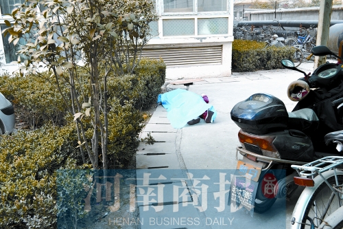 花季女孩因母親未送其上學 從十五樓跳樓 花季女孩因母親未送其上學 從十五樓跳樓