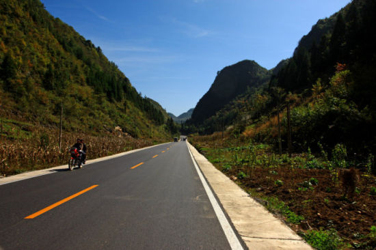 身未動(dòng)心已遠(yuǎn) 國內(nèi)最美的八大騎行天堂 身未動(dòng)心已遠(yuǎn) 國內(nèi)最美的八大騎行天堂