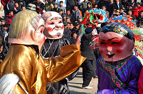 過大年 逛廟會(huì)——鶴壁?？h社火古廟會(huì)戲耍攻略