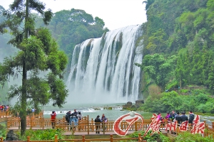 黃果樹瀑布。