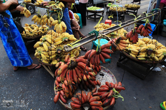 緬甸，繽紛的街邊平民小吃