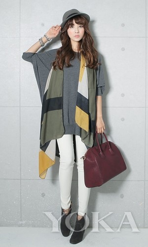 寒冬PK內(nèi)秀時尚 輕薄圍巾是主角(2) 寒冬PK內(nèi)秀時尚 輕薄圍巾是主角(2)