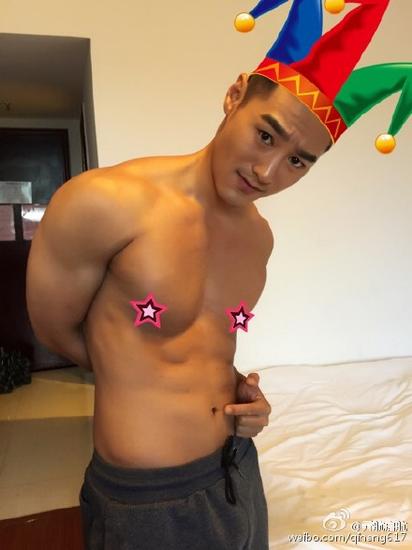 不造哪里不對，反正看起來怪怪的！