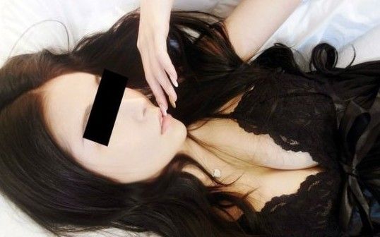 E奶嫩模誤信高富帥獻身水電工裸照外流 E奶嫩模誤信高富帥獻身水電工裸照外流