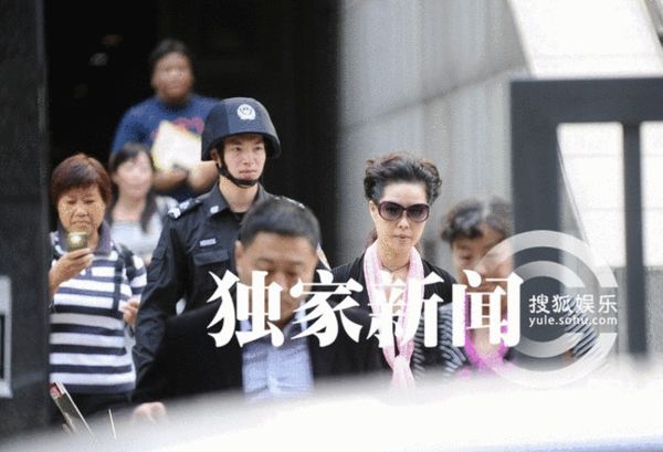 夢鴿出法院 夢鴿出法院