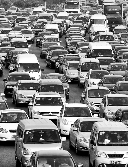 新規(guī)出臺，讓車主有了用車保障。