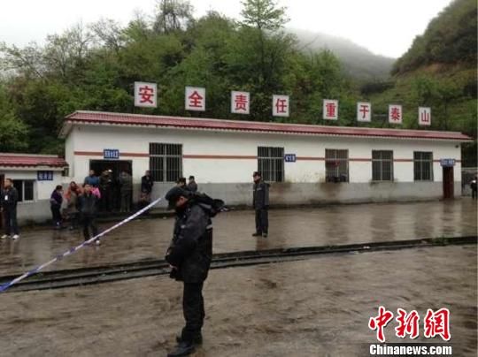 圖為事故救援現(xiàn)場。 禎東 攝