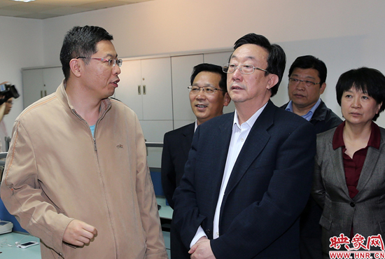 5月9日上午11點10分，河南省委書記郭庚茂一行來到映象網視察。映象網記者 邵恰 段晉哲攝