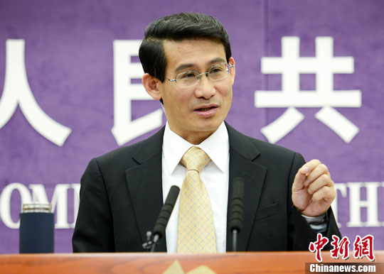 10月17日，中國(guó)商務(wù)部舉行例行發(fā)布會(huì)，介紹1-9月中國(guó)商務(wù)運(yùn)行情況。圖為商務(wù)部新聞發(fā)言人沈丹陽。