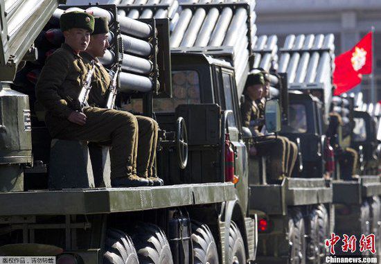 （10日凌晨發(fā)）朝鮮迎勞動(dòng)黨建黨70周年將閱兵游行隆重慶祝（共三圖，請(qǐng)大夜幫改為文中插圖謝謝）