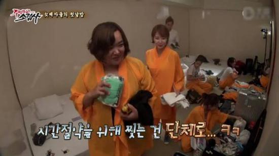 女明星6天內(nèi)在寺院內(nèi)吃住。