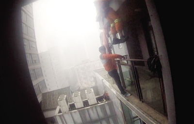 救援現(xiàn)場。