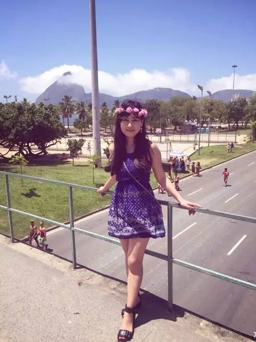 80后女子去迪拜工作 獨(dú)行36國100多個(gè)城市 80后女子去迪拜工作 獨(dú)行36國100多個(gè)城市