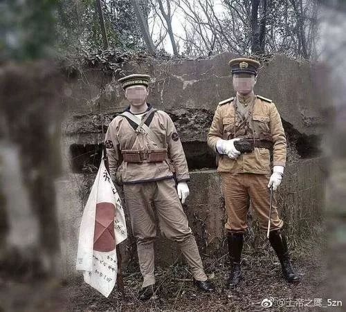 犯眾怒！兩男子抗日碉堡前扮日本兵拍照 警方介入