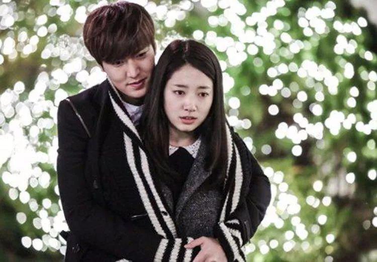 從李敏鎬到李棟旭，再次分手的“男神收割機”裴秀智被嘲太花心？