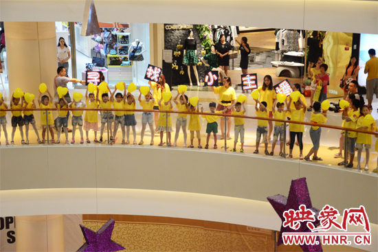 現(xiàn)場“快閃”活動(dòng)