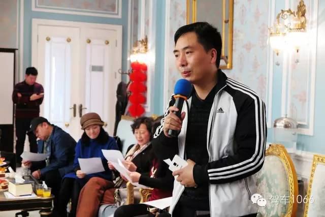 星星裝飾公司董事長(zhǎng)、詩(shī)人 孔令偉