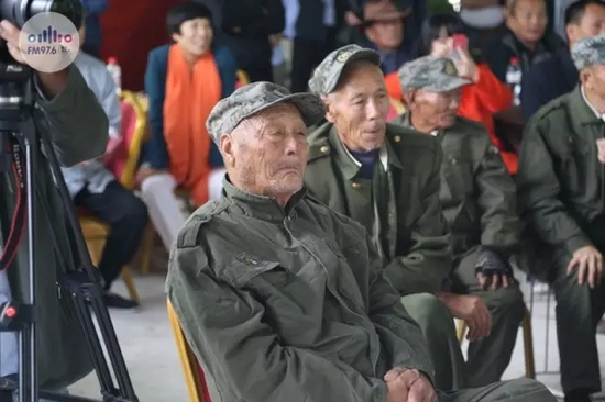 臺上展風采，臺下笑開懷