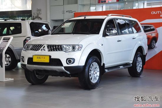 2012款三菱帕杰羅勁暢 2012款三菱帕杰羅勁暢