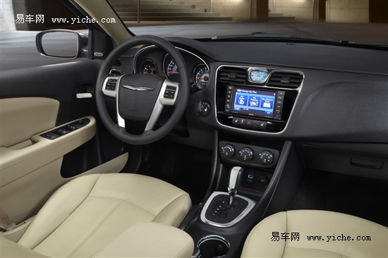 2013款克萊斯勒200官圖 2013款克萊斯勒200官圖