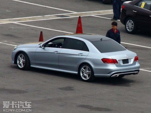 國產(chǎn)奔馳E級(jí)諜照曝光 國產(chǎn)奔馳E級(jí)諜照曝光