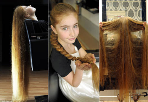 英國(guó)1.5米高少女金色長(zhǎng)發(fā)及膝 英國(guó)1.5米高少女金色長(zhǎng)發(fā)及膝