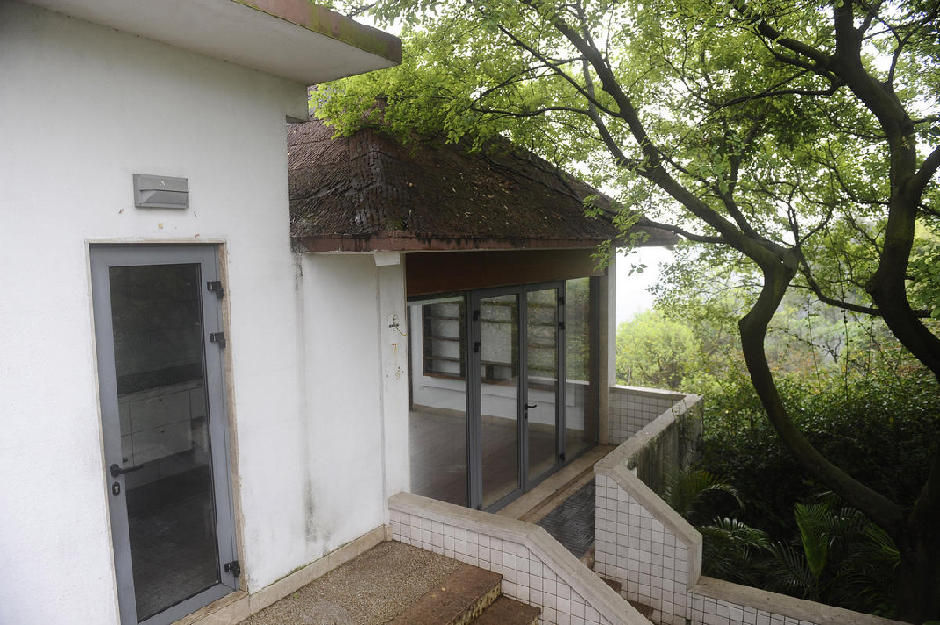 廣州貪官會(huì)所變身米粉店 年租金100萬(wàn) 廣州貪官會(huì)所變身米粉店 年租金100萬(wàn)