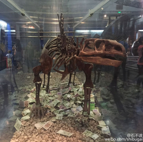 恐龍展柜成功德箱 恐龍展柜成功德箱