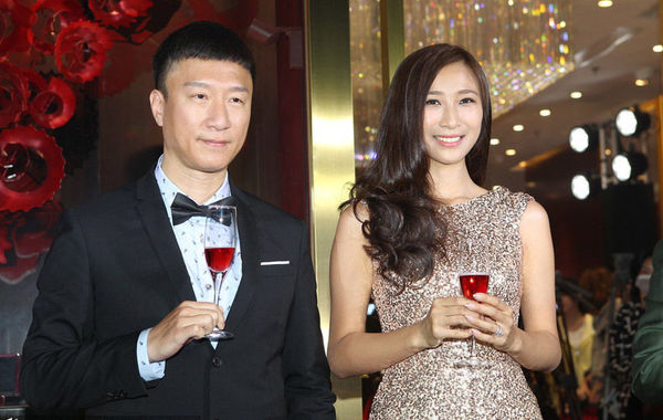 圖為孫紅雷、王駿迪夫婦。