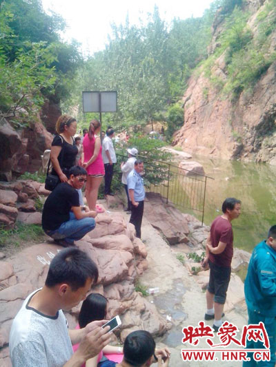 救援現(xiàn)場 救援現(xiàn)場